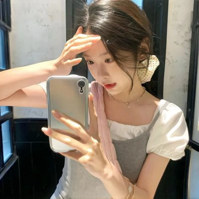 踏着波涛的少年